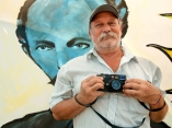 Mario Díaz, As del lente. Mural por la paz, de la Brigada Martha Machado en el Malecón de La Habana